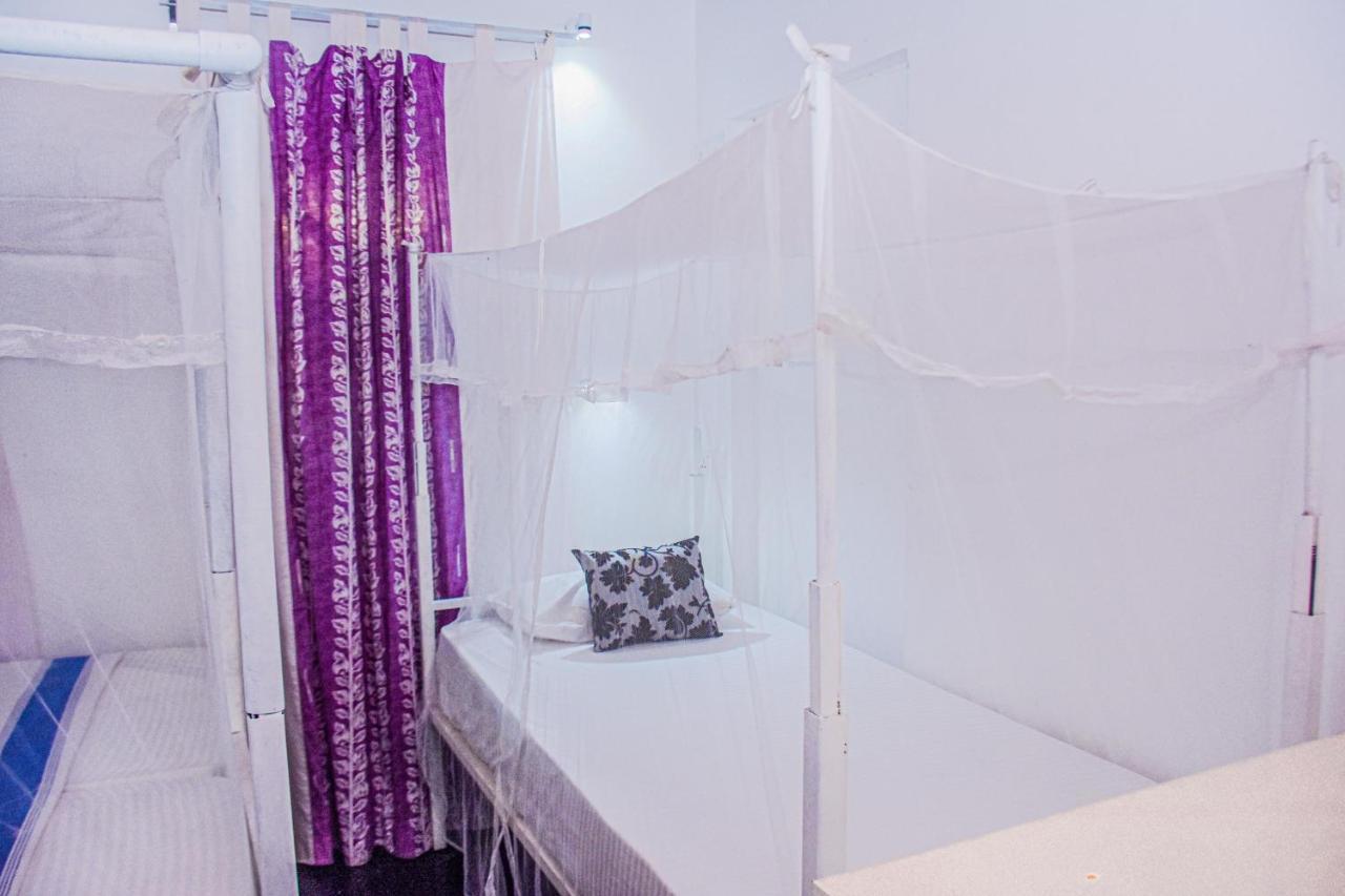 #Bedbox Hostel Дамбула Екстериор снимка