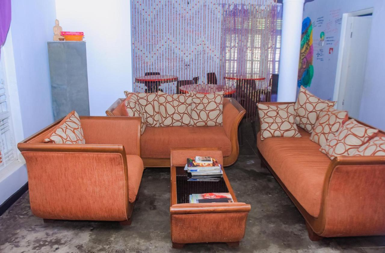 #Bedbox Hostel Дамбула Екстериор снимка