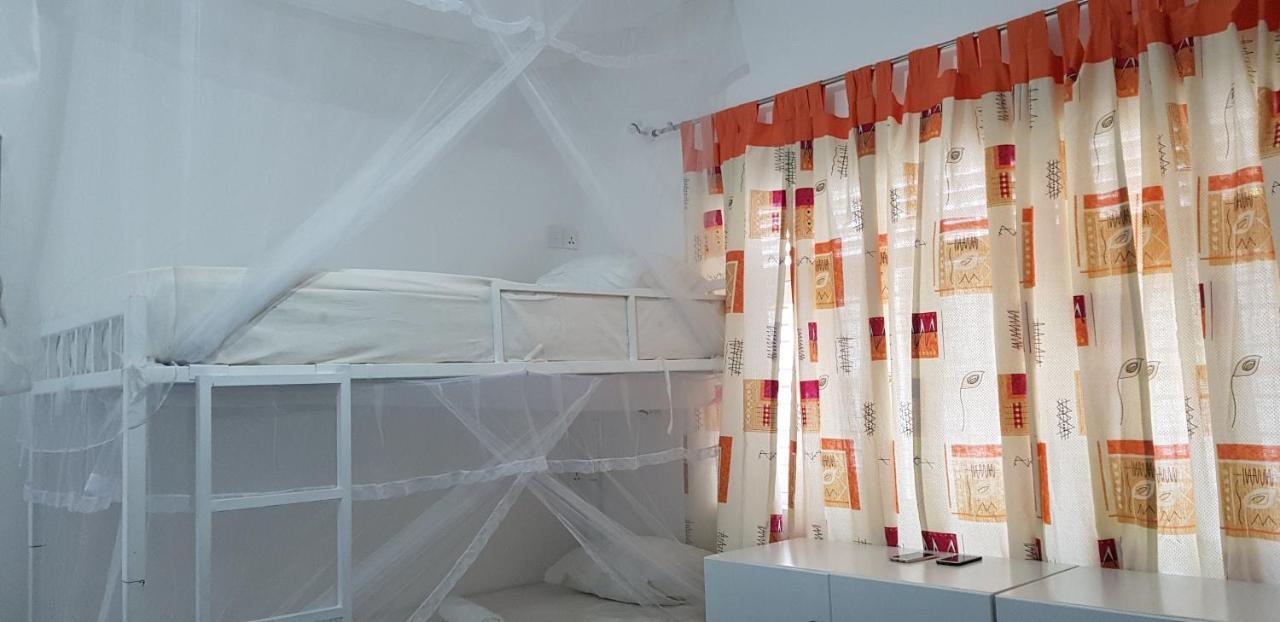 #Bedbox Hostel Дамбула Екстериор снимка
